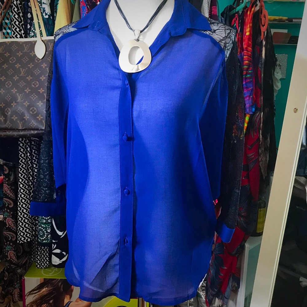 Christin Michaels Blue Top Size s-m